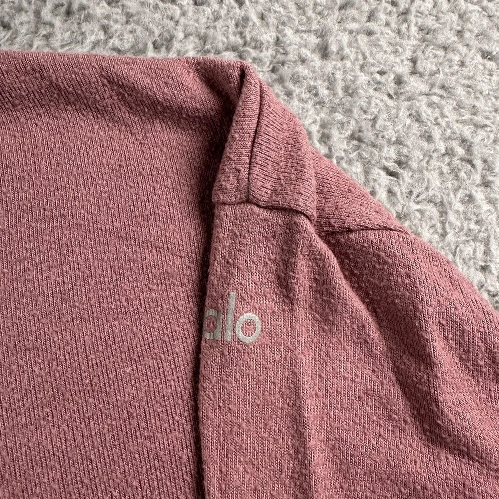 Alo Yoga Soho Sweatshirt Womens XL Pink Textured Crewneck Pullover Relaxed Logo